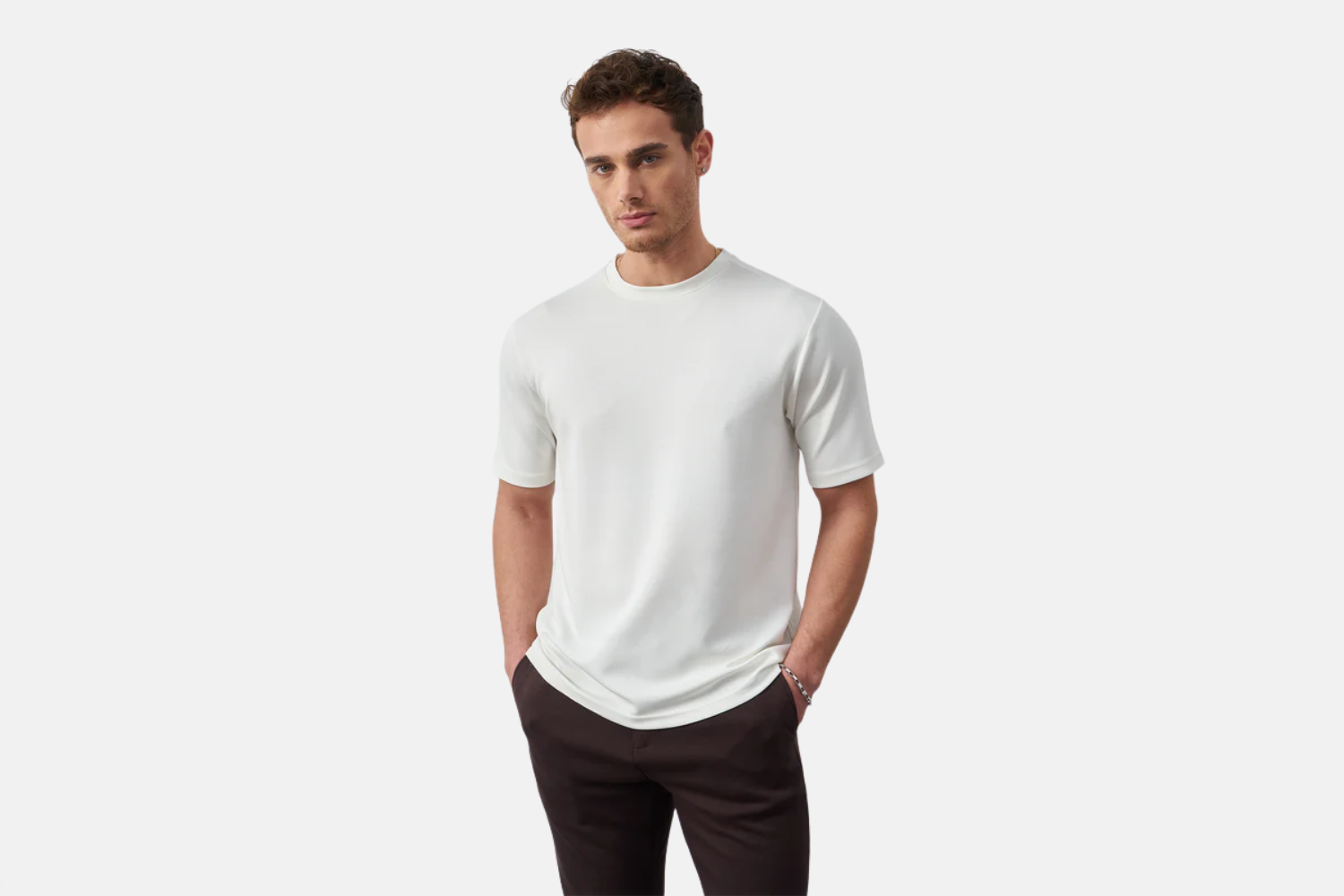 8 Trends That Stand Out in Men's T-Shirt Combinations