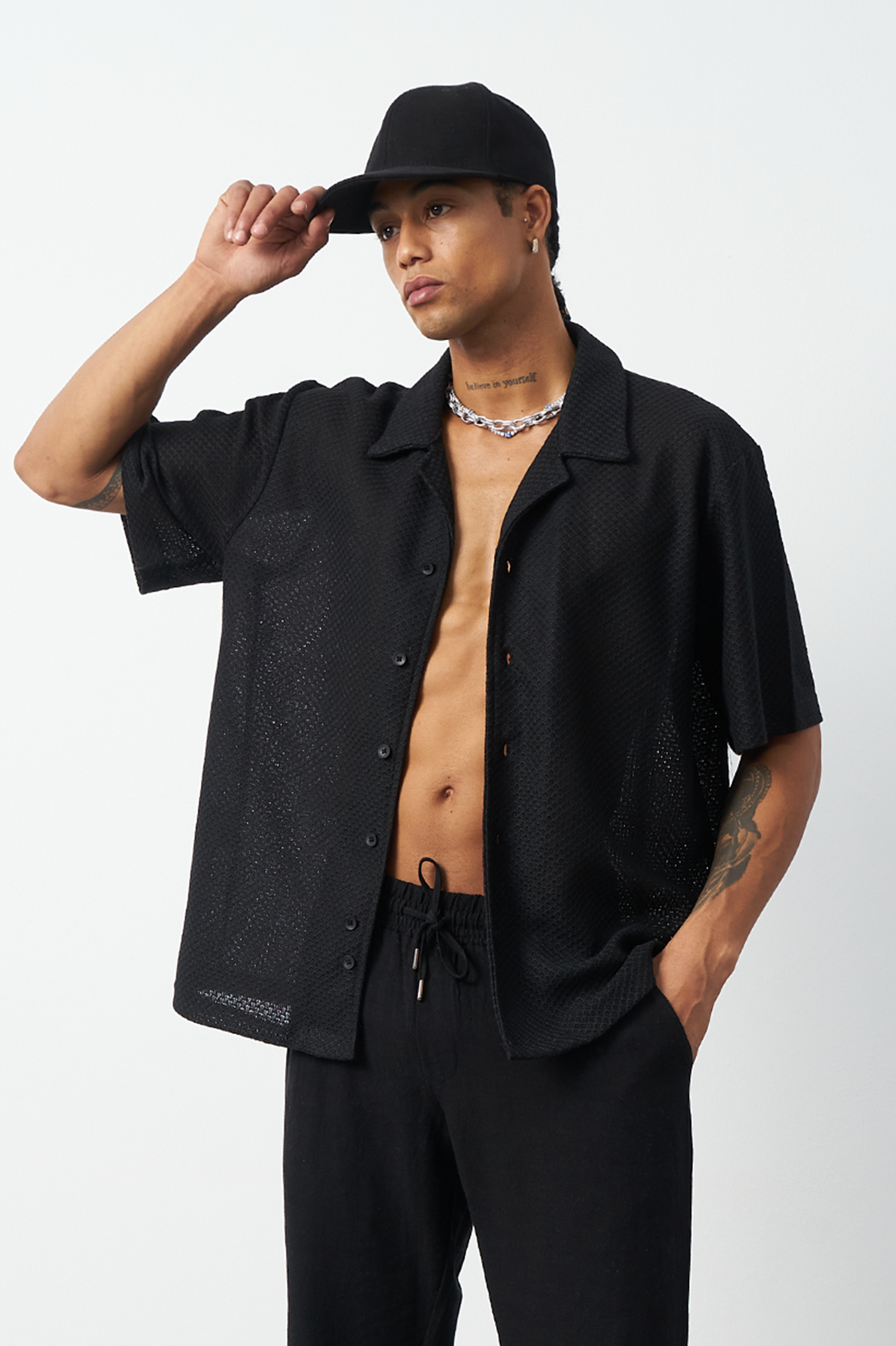 Honeycomb Patterned Oversized Cuban Collar Men's Shirt
