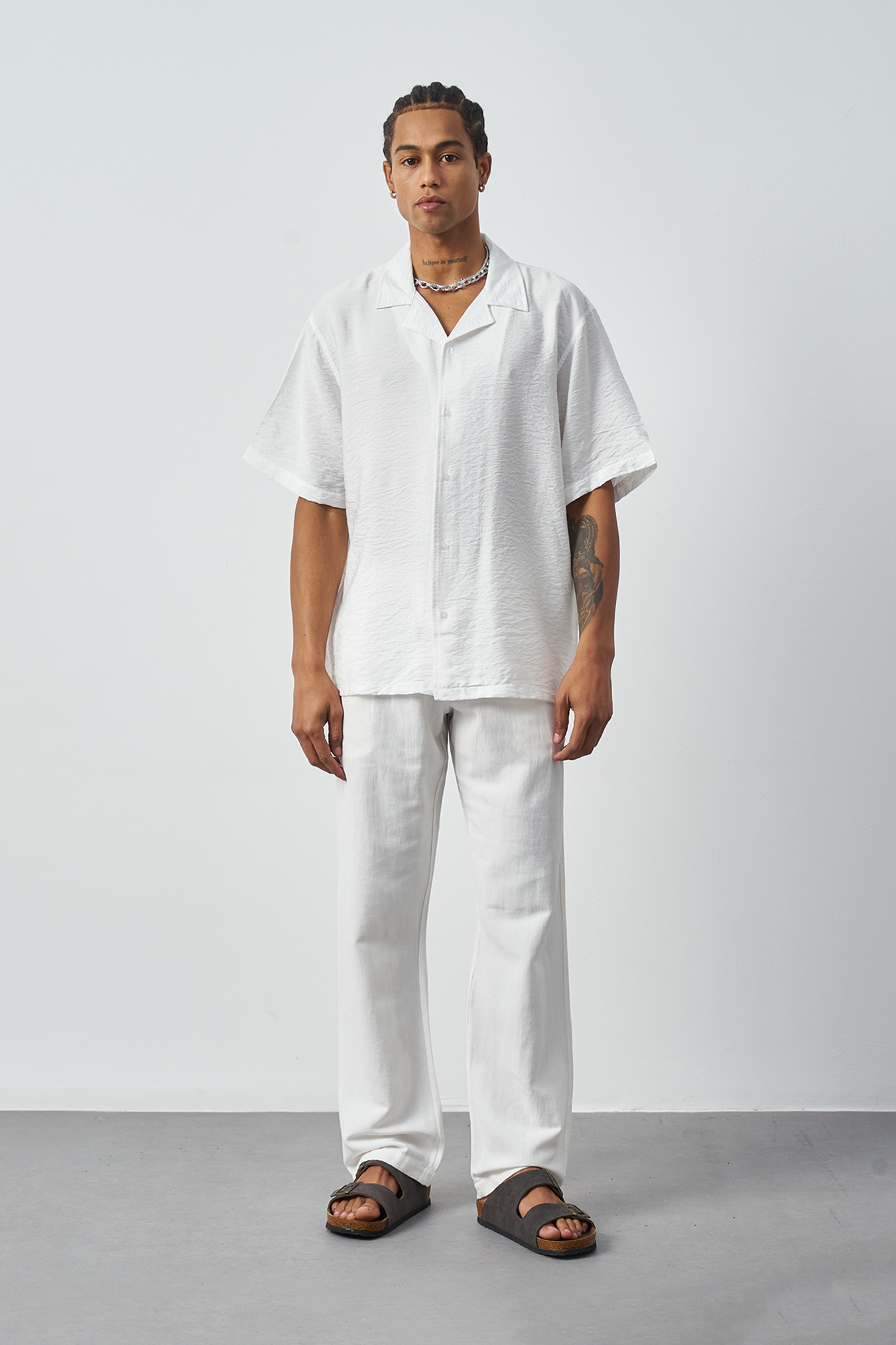 Oversized Thin Fabric Cuban Collar Men's Shirt
