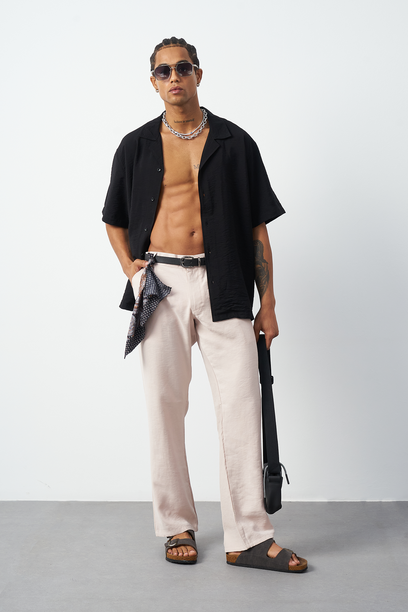 Oversized Thin Fabric Cuban Collar Men's Shirt