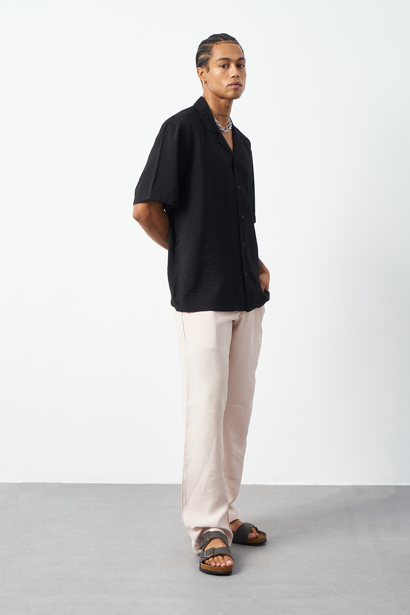 Oversized Thin Fabric Cuban Collar Men's Shirt