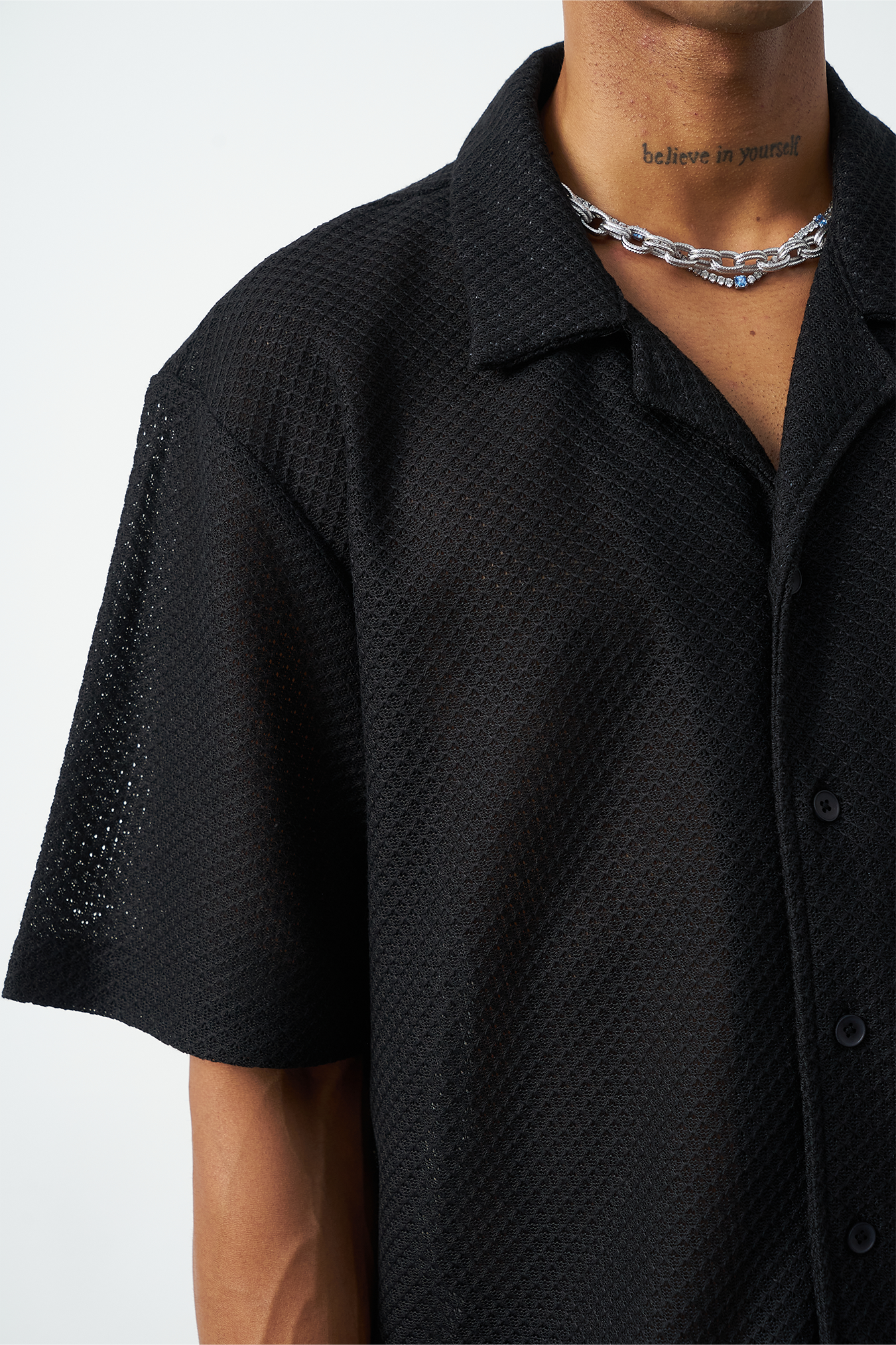 Honeycomb Patterned Oversized Cuban Collar Men's Shirt