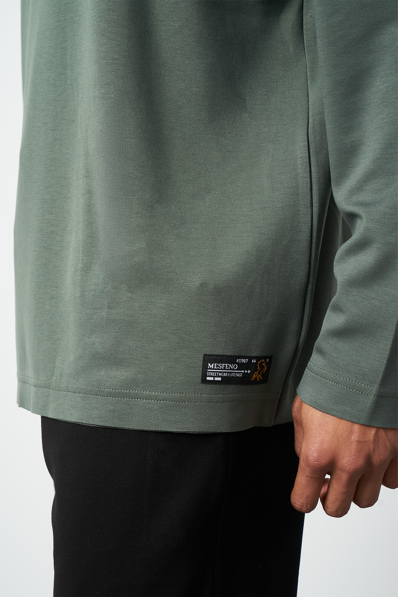 Oversized Long Sleeve Stretch Modal Men's T-Shirt