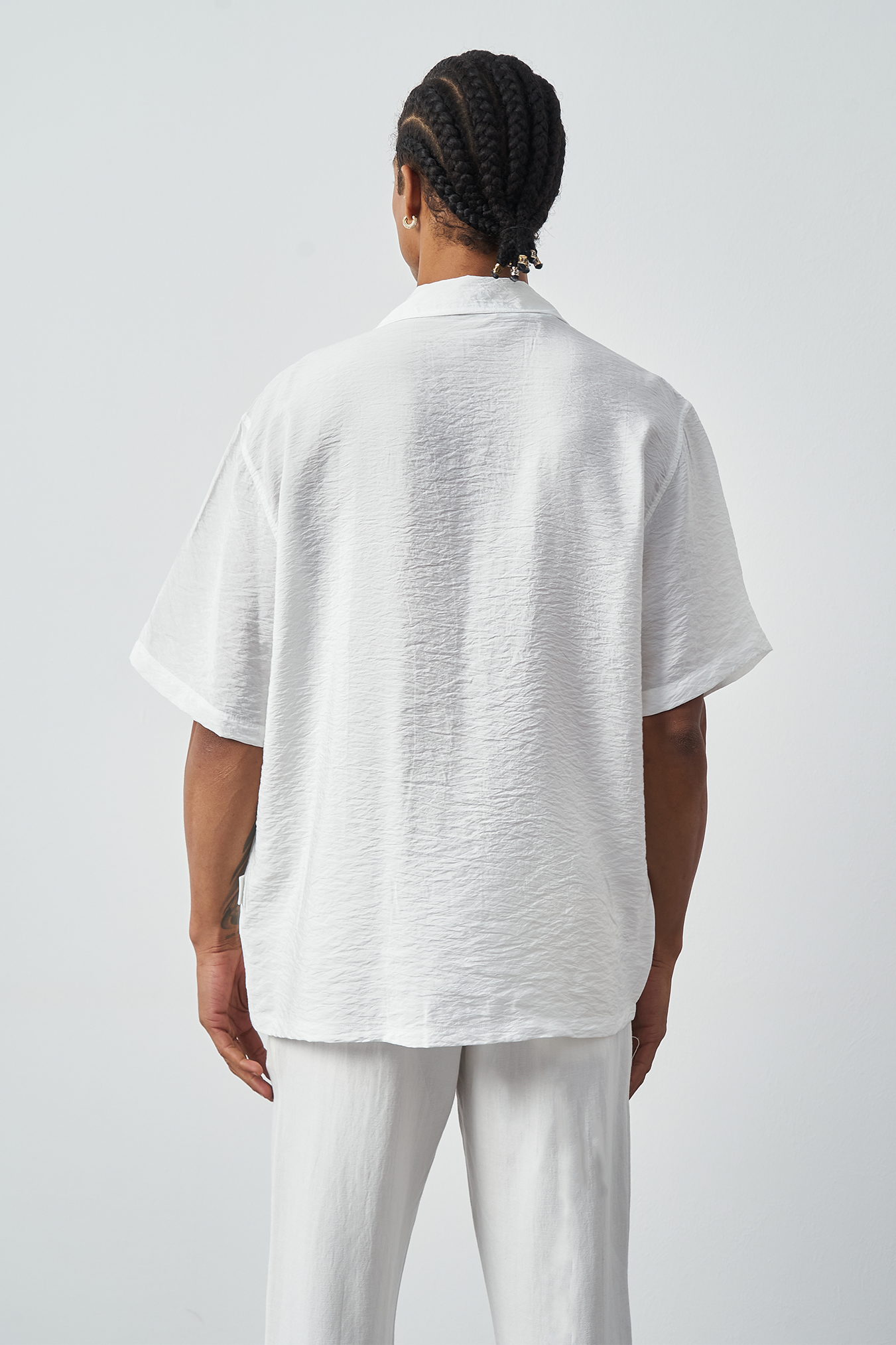 Oversized Thin Fabric Cuban Collar Men's Shirt