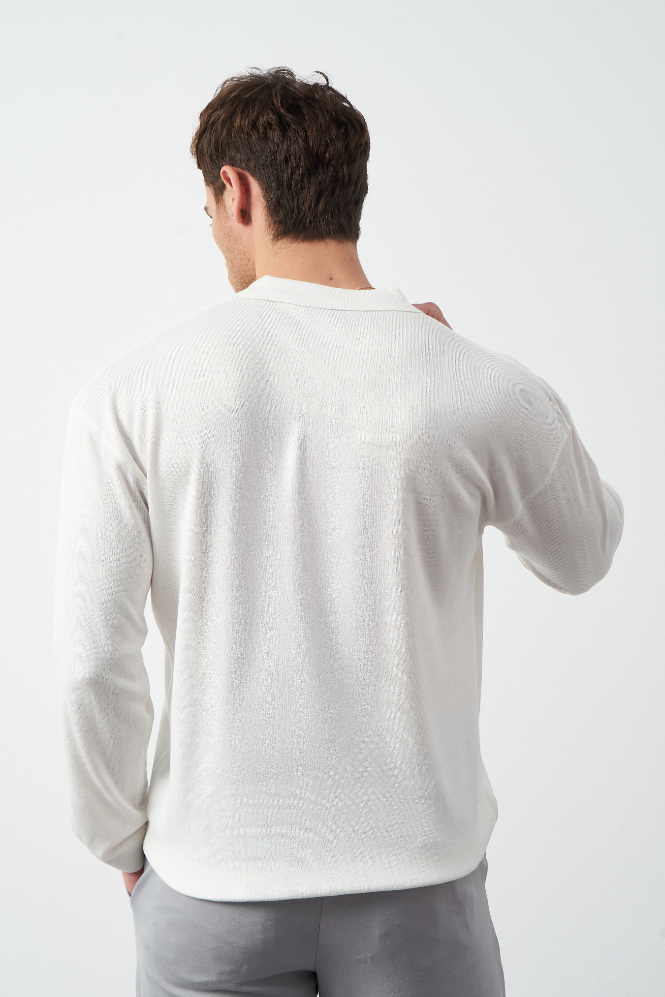 Long Sleeve Oversized Fine Knit Men’s Sweater