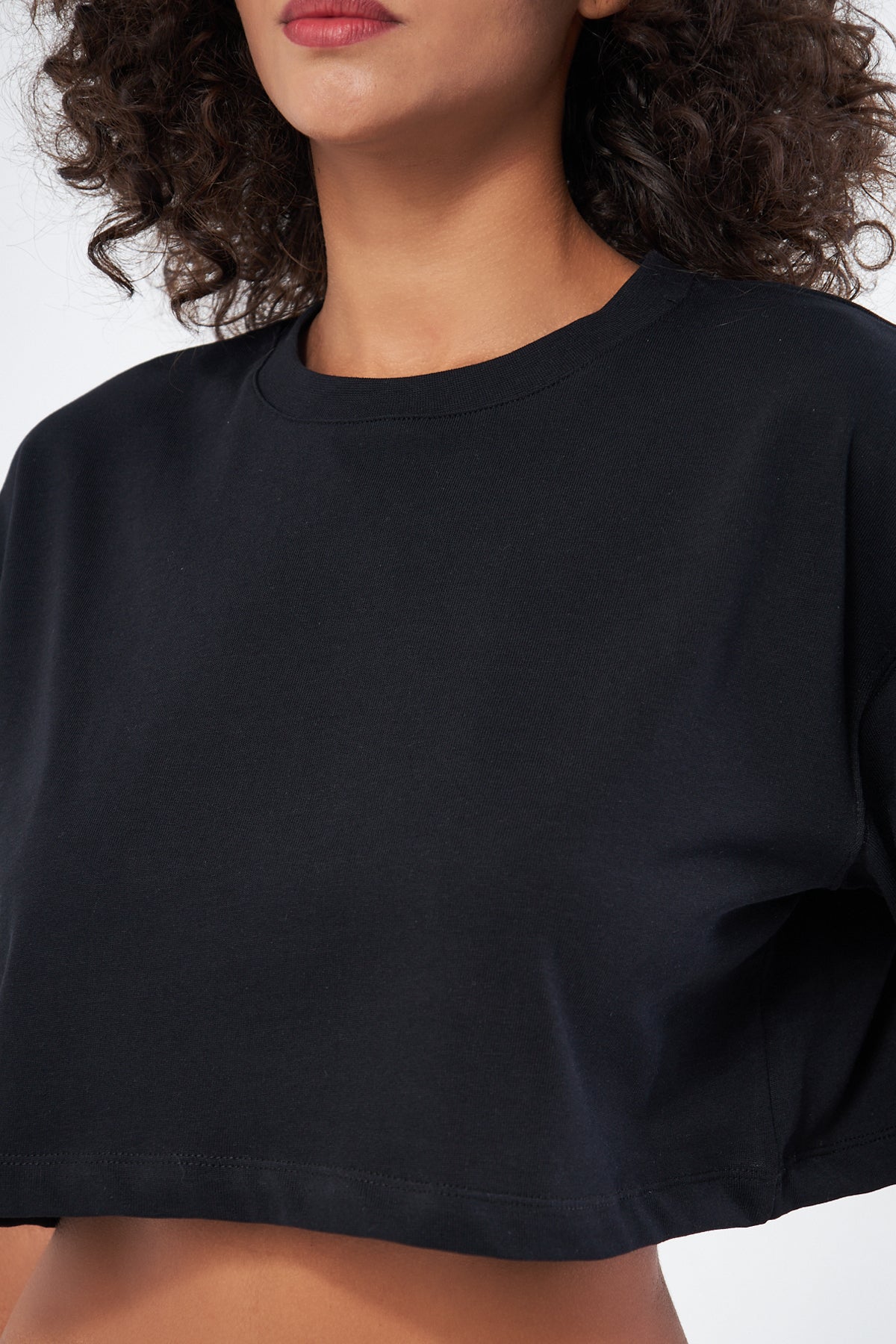 Mesfeno Women's Basic Oversize Thick Fabric Crop T-Shirt
