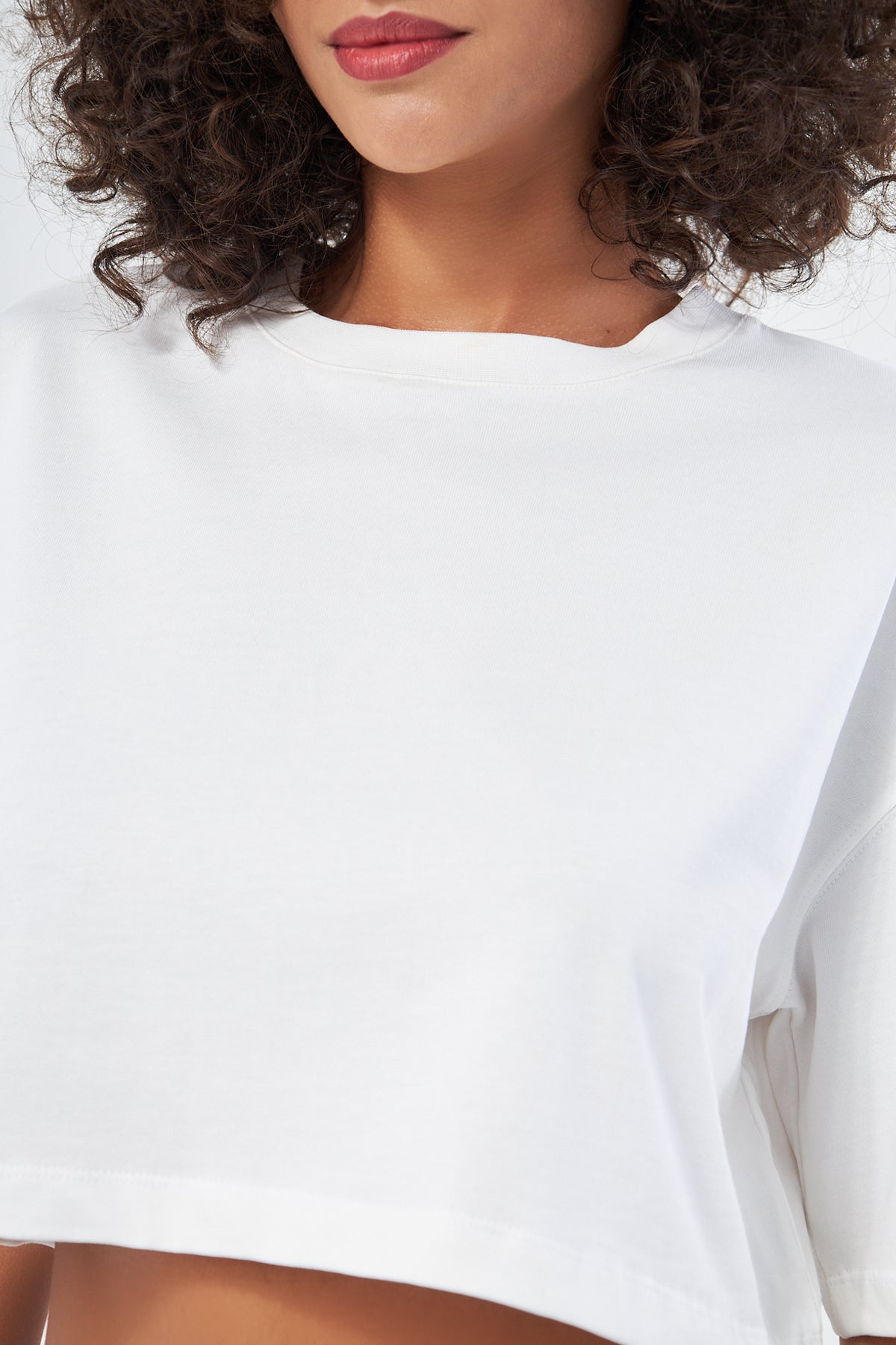 Mesfeno Women's Basic Oversize Thick Fabric Crop T-Shirt