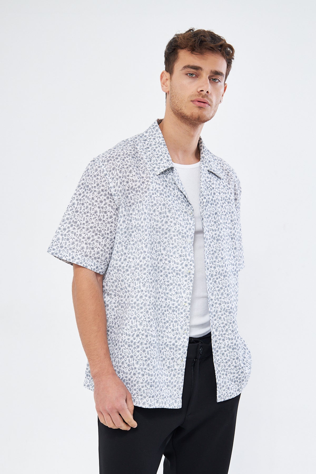 Back view casual button down shirt palm print, oversized Cuban collar viscose fabric comfort