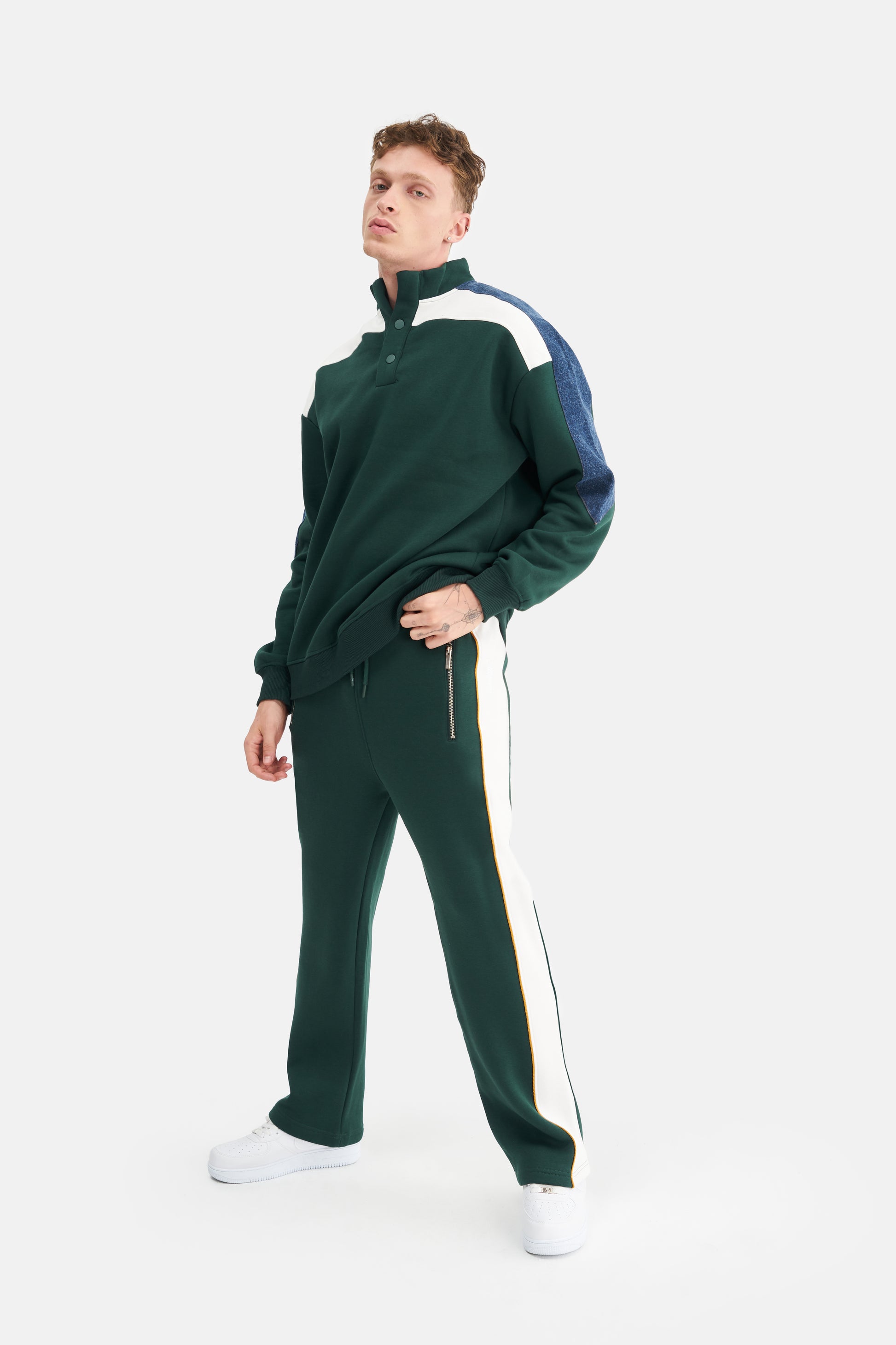 Mesfeno Men's Side Stripe Detail Baggy Pants