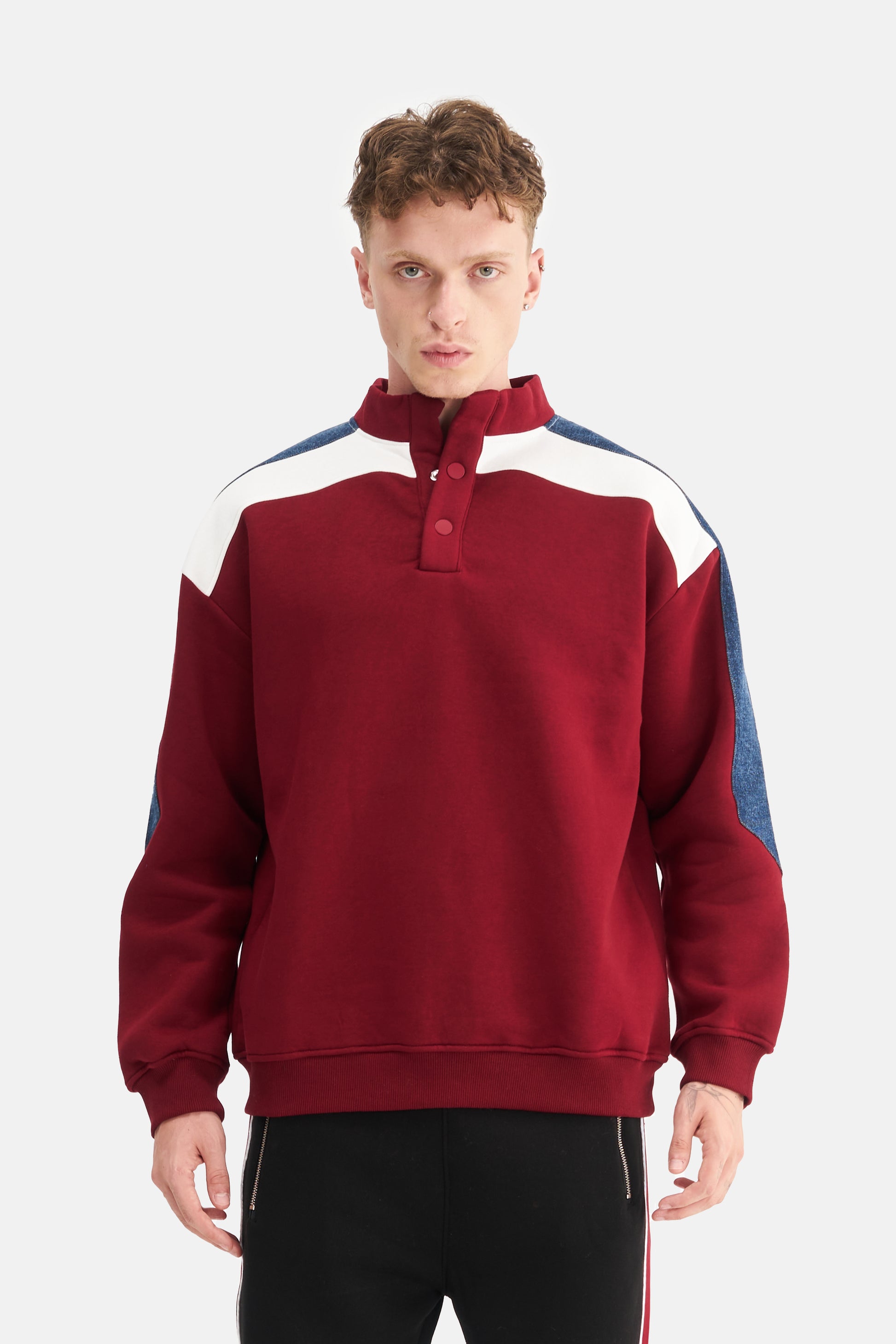 Mesfeno Men's Oversized Sweatshirt with Contrast Sleeve Detail