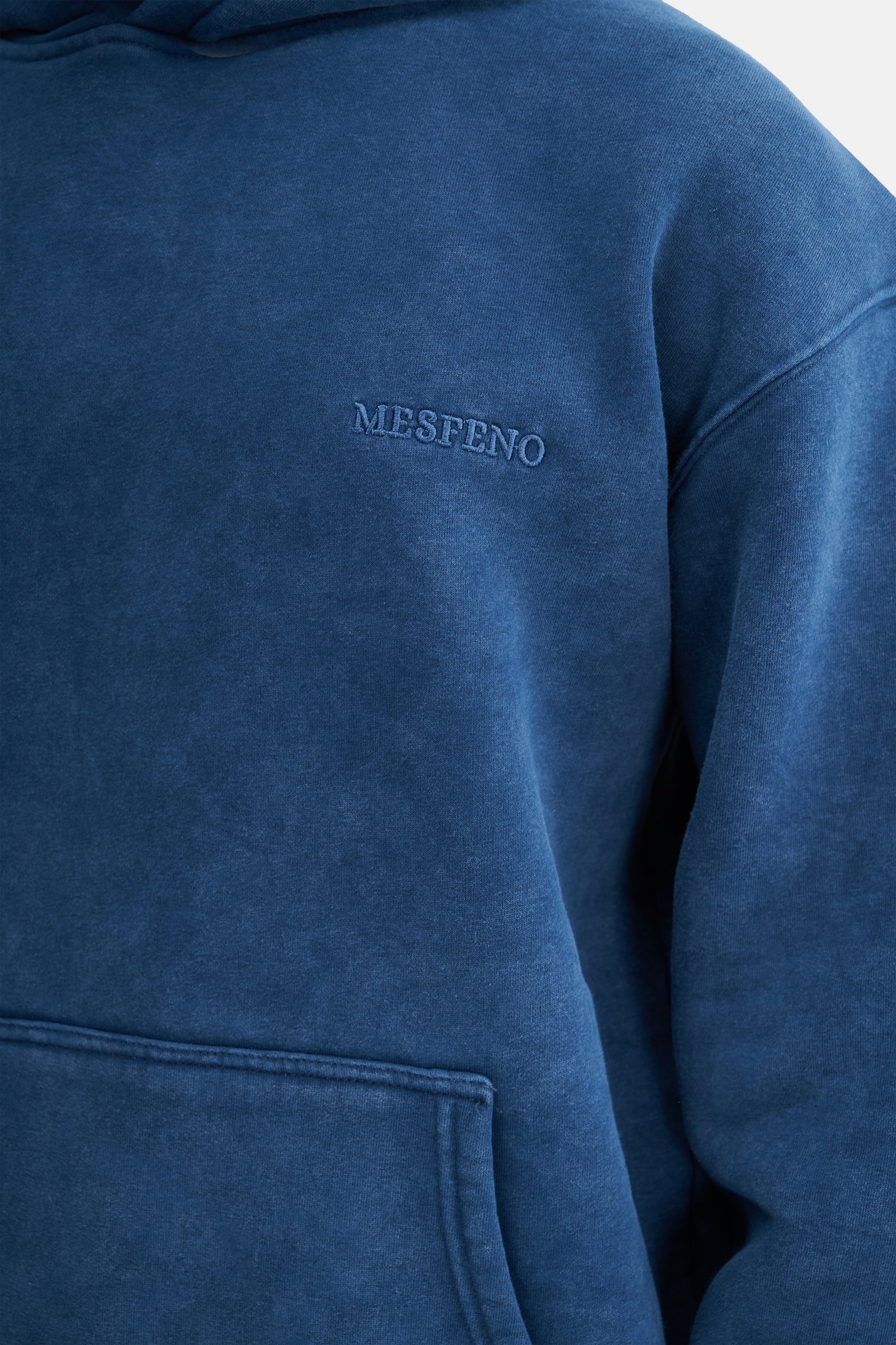 Mesfeno Men's Oversized Washed Embroidered Sweatshirt