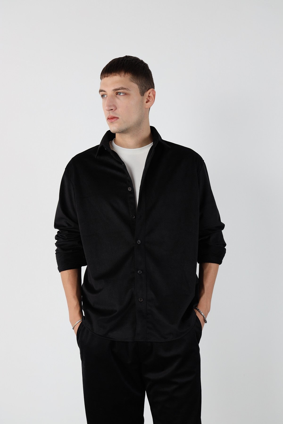 Thin Ribbed Oversize Velvet Shirt