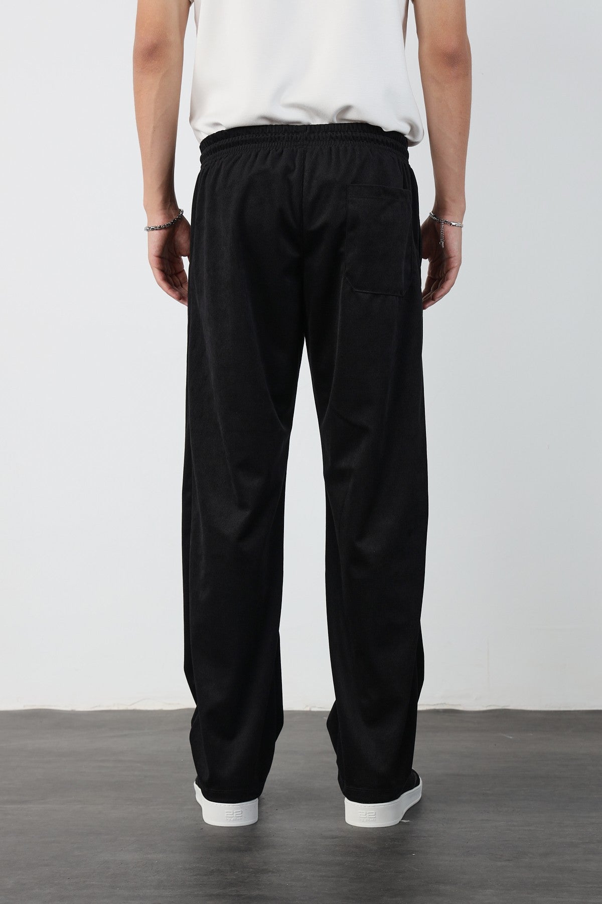 Thin Corduroy Baggy Trousers