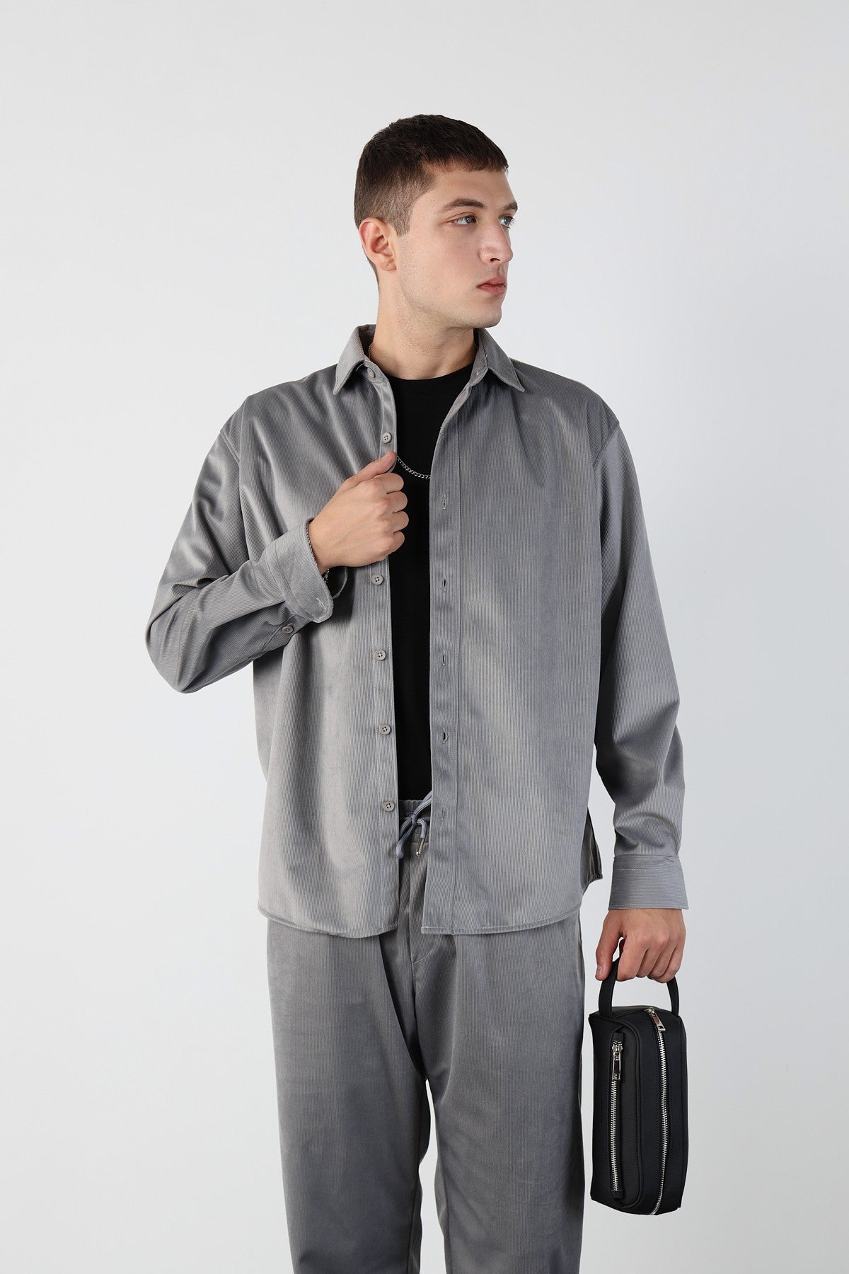 Thin Ribbed Oversize Velvet Shirt