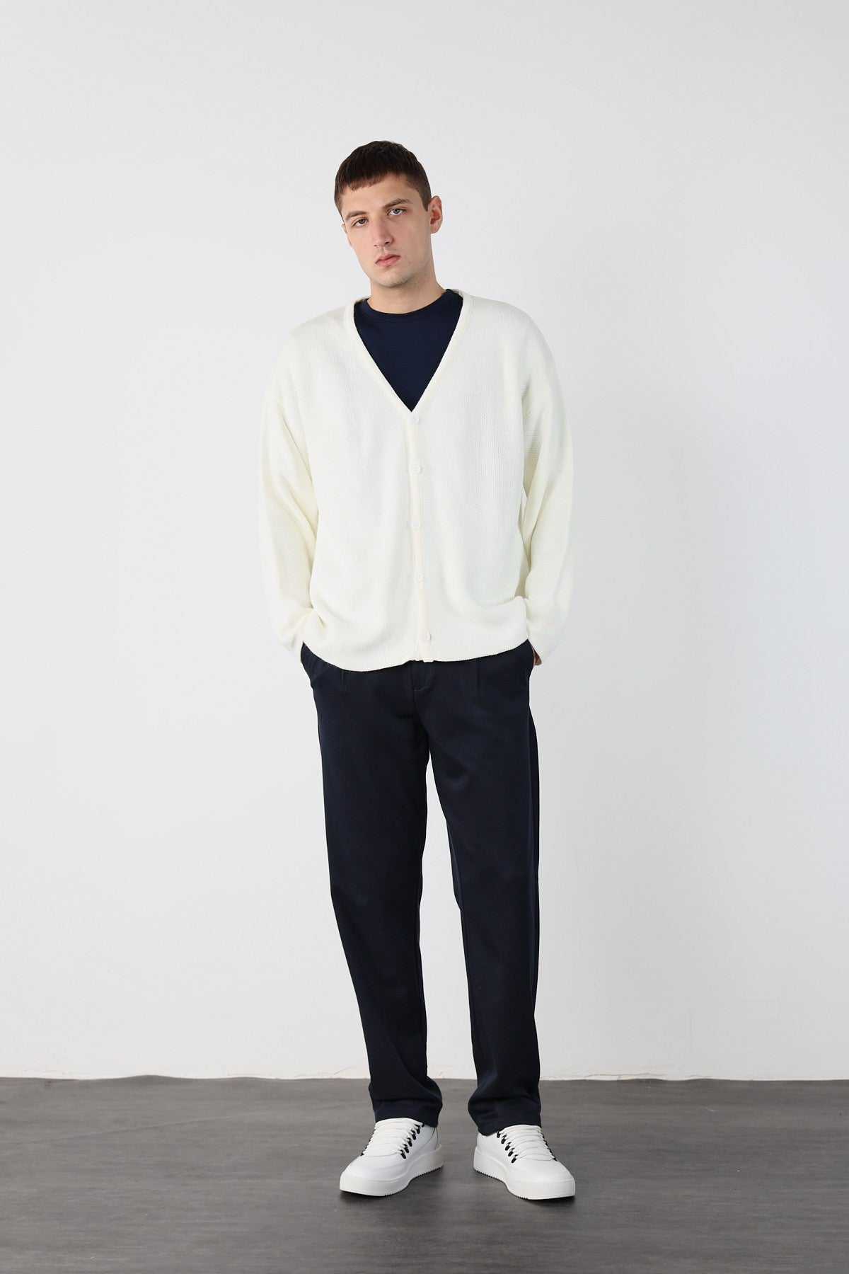 Oversize Buttoned Knit Cardigan