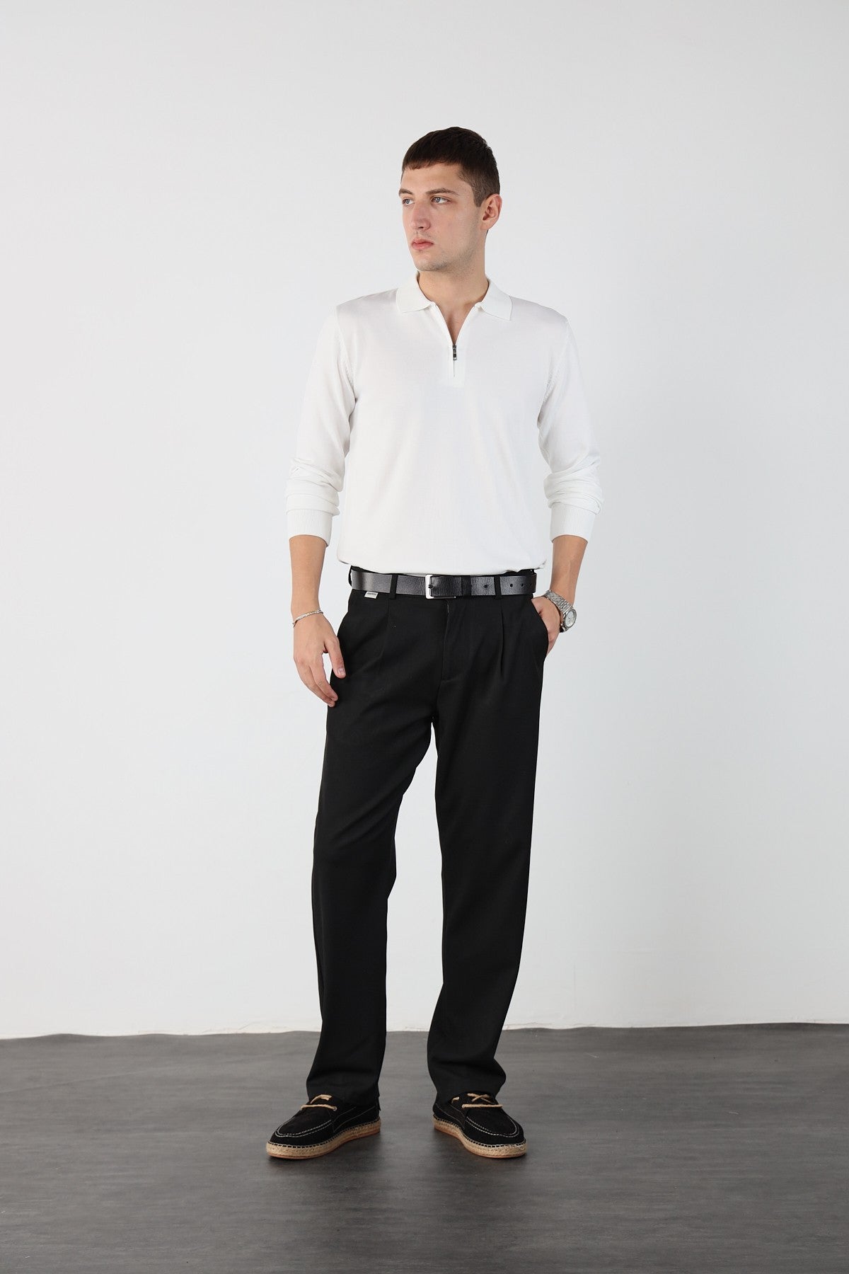 Single Pleated Elastic Waist Baggy Mens Fabric Trousers