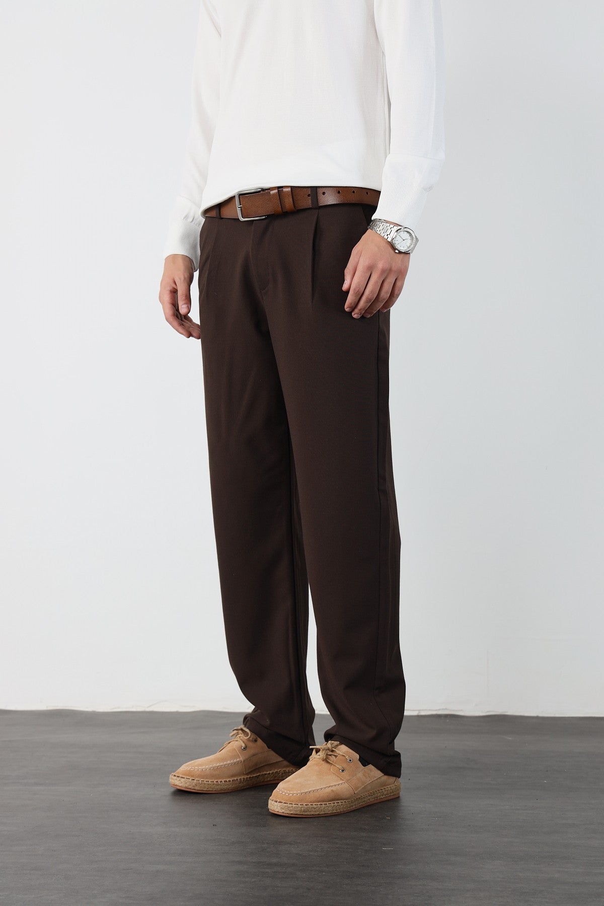 Single Pleated Elastic Waist Baggy Mens Fabric Trousers