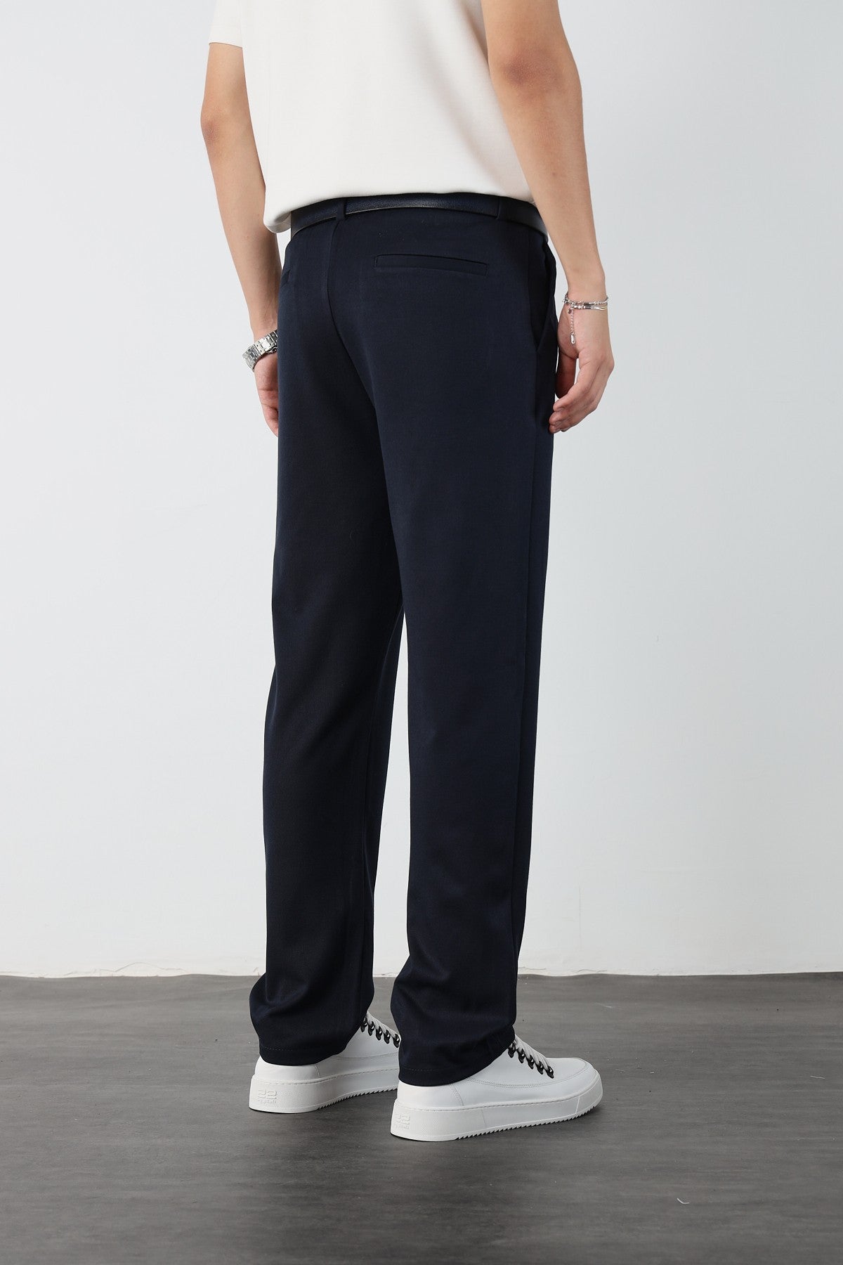 Single Pleated Elastic Waist Baggy Mens Fabric Trousers