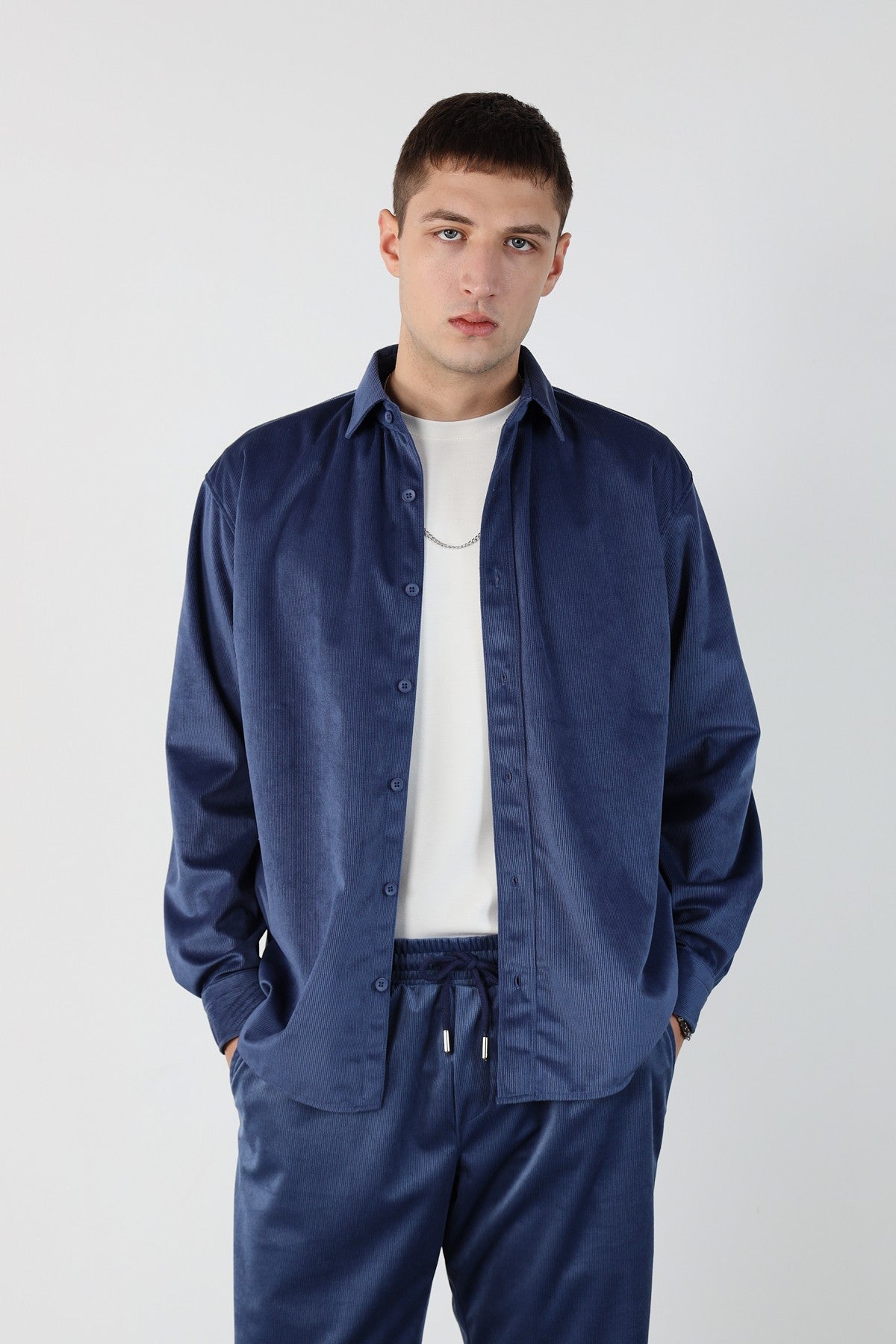 Thin Ribbed Oversize Velvet Shirt