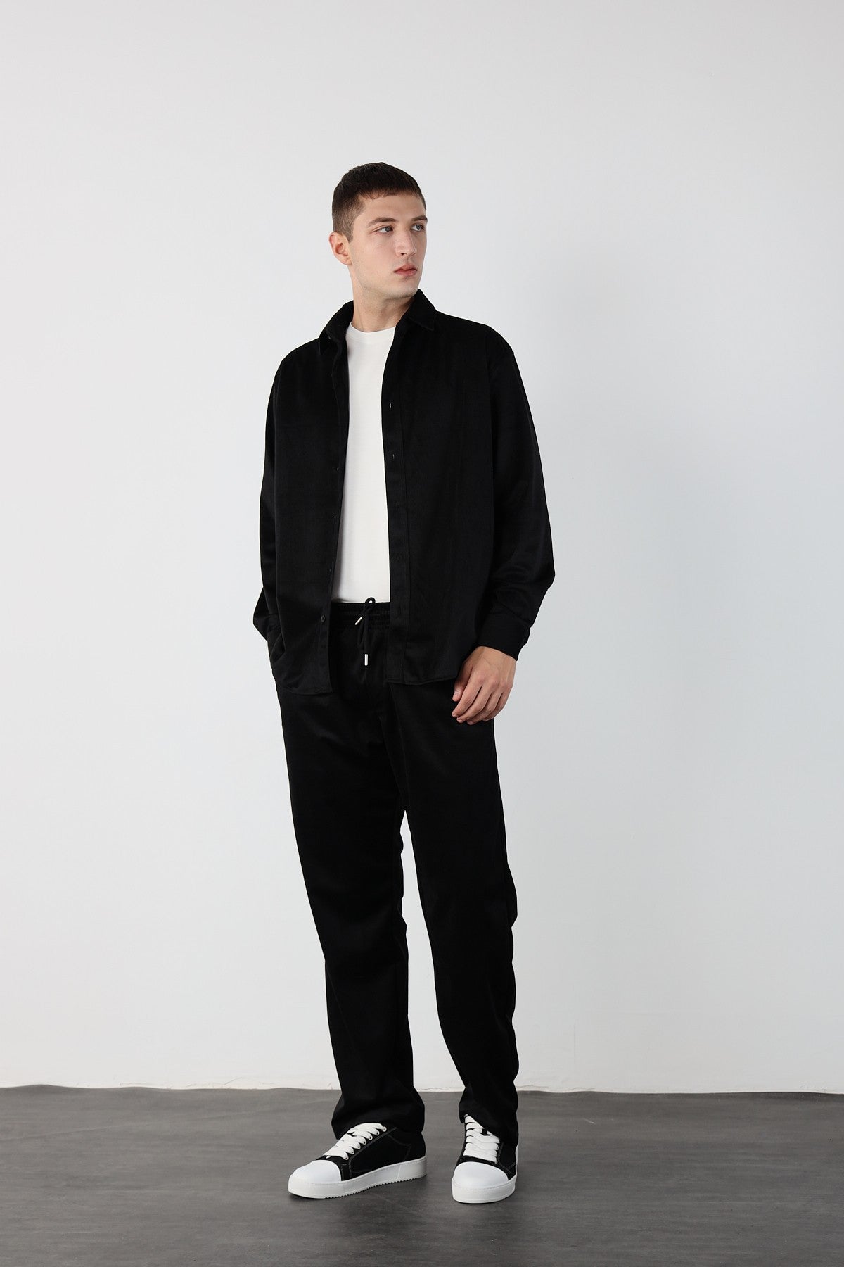 Thin Ribbed Oversize Velvet Shirt