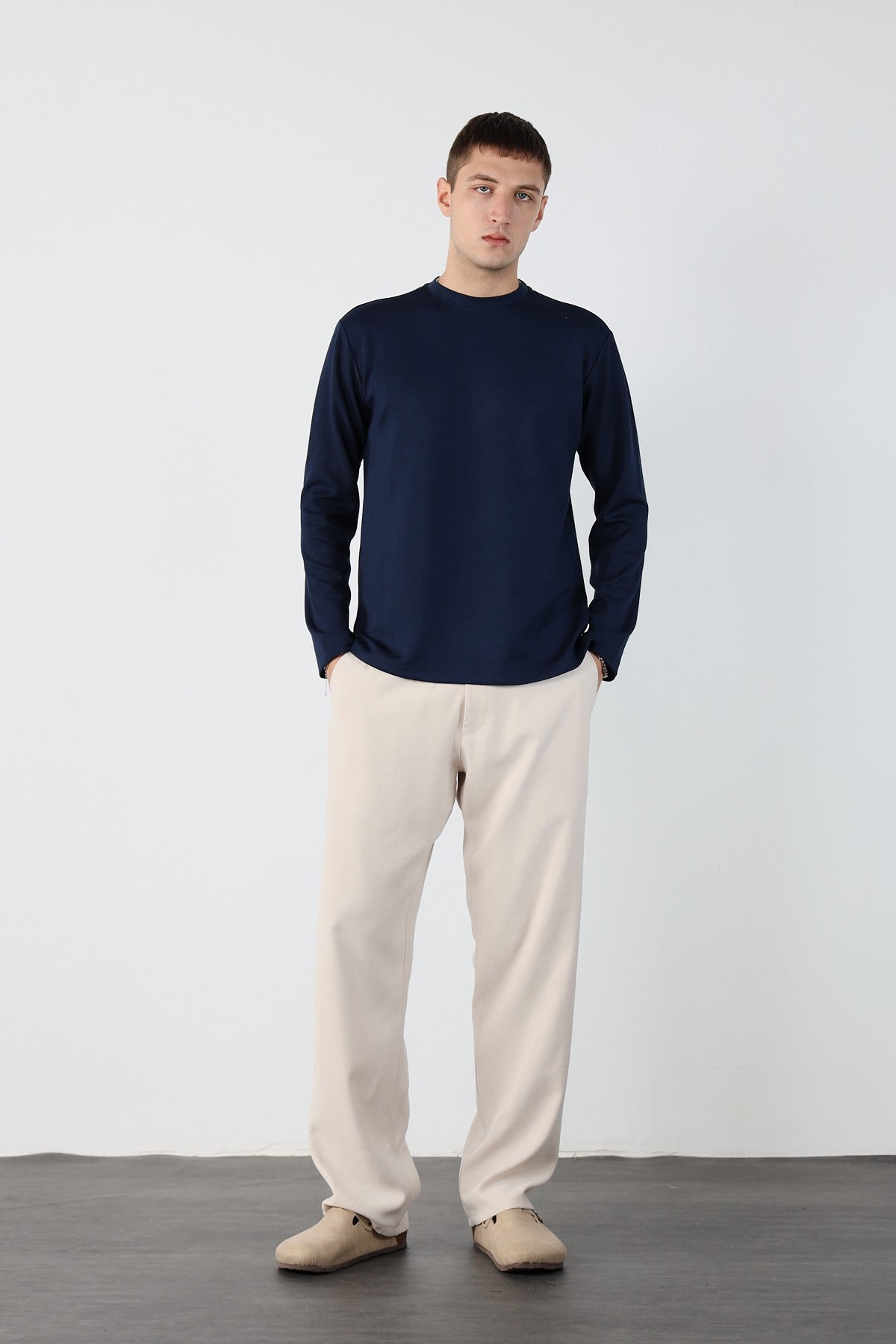 Regular Flexible Modal Fabric Mens Sweatshirt